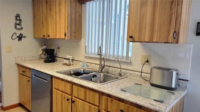 You will love this Sentinel Model. Two bedroom split plan - photo 4