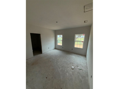 New Construction on Live Oak Golf Course! This stunning - photo 11