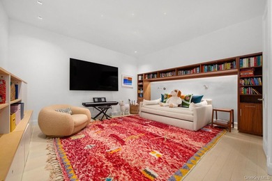INTRODUCING M8 AT 150 CHARLES STREET. Townhome Luxury - photo 13