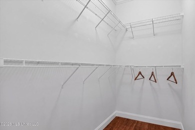 Welcome home to this beautifully maintained 4-bedroom, 2-bath - photo 15