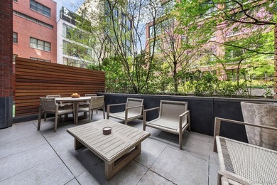 INTRODUCING M8 AT 150 CHARLES STREET. Townhome Luxury - photo 16