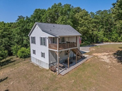 Experience the best of Lake Marion living at 363 Legend Court, a - photo 17