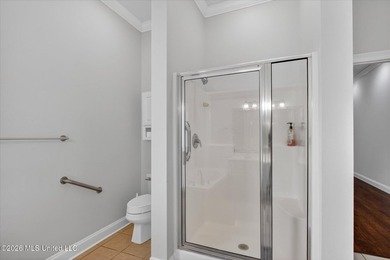 Welcome home to this beautifully maintained 4-bedroom, 2-bath - photo 17