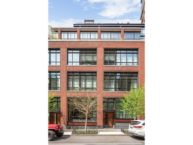 INTRODUCING M8 AT 150 CHARLES STREET. Townhome Luxury - photo 17