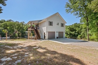 Experience the best of Lake Marion living at 363 Legend Court, a - photo 19