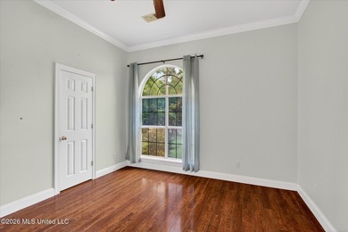 Welcome home to this beautifully maintained 4-bedroom, 2-bath - photo 19