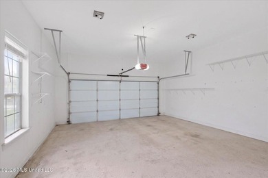 Welcome home to this beautifully maintained 4-bedroom, 2-bath - photo 26