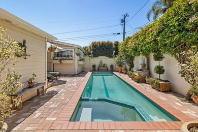 Welcome to this enchanting 2-bedroom, 2-bathroom cottage nestled - photo 26