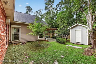 Welcome home to this beautifully maintained 4-bedroom, 2-bath - photo 27