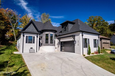 Tellico Lake Home For Sale in Loudon Tennessee