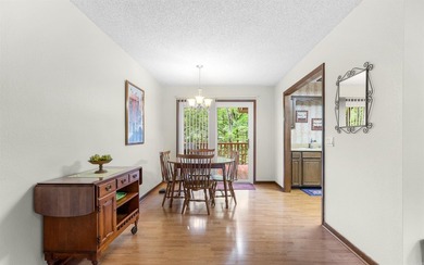 3 Bedroom WATERFRONT townhome on Lake DeSoto! Enjoy Sunsets from - photo 6