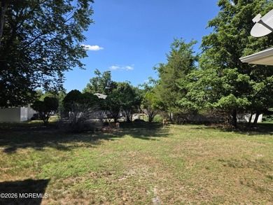 Welcome to this well-maintained Key West model in desirable - photo 5