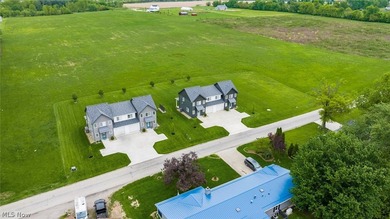 Amazing opportunity to own two duplexes (4 units) and a - photo 1