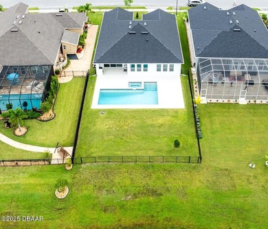 The Crown Jewel of the Mosaic Neighborhood is available! This - photo 4