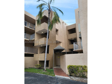 Welcome to this charming 2-bedroom, 2-bathroom just remodeled - photo 2