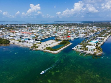 Think the Florida Keys can't accommodate a true yacht? Think - photo 5