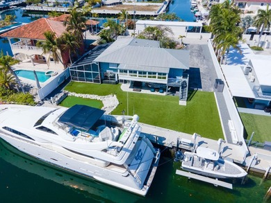 Think the Florida Keys can't accommodate a true yacht? Think - photo 10
