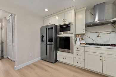 Willow Glen Charmer located on a peaceful street close to - photo 14