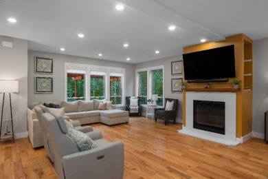 Newer custom home in the forest in Alderbrook - photo 6