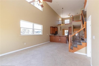 Like-New Luxury Lakefront Townhome - 4BR / 3.5BA / 3 Levels - - photo 22