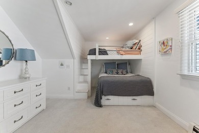 Charming two-story single-family home featuring 5 bedrooms and 3 - photo 26