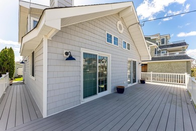 Charming two-story single-family home featuring 5 bedrooms and 3 - photo 29
