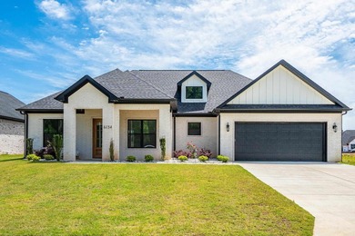 Hurricane Lake Home For Sale in Benton Arkansas
