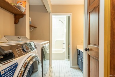 Enjoy the golf course community living in this beautiful - photo 32