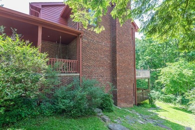 Enjoy the golf course community living in this beautiful - photo 37