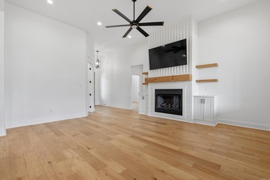 Discover luxury lake area living in the highly sought after - photo 9