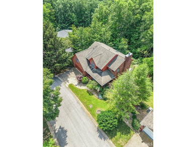 Enjoy the golf course community living in this beautiful - photo 47