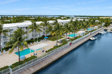 A beautiful 45' liveaboard slip at Oceanside Marina in Oceans - photo 9