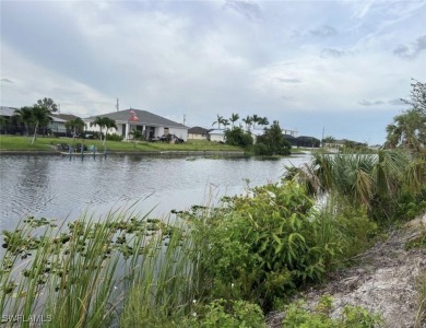 Lake Lot For Sale in Cape Coral, Florida