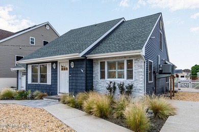 Welcome to one of Green Island's most desirable waterfront - photo 6