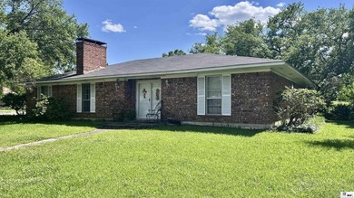 This one won't last long! Looking to invest or expand this 3 bed - photo 3