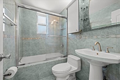 Welcome to this exceptionally spacious two-bedroom - photo 14