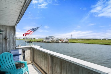 One-of-a-kind house boat/barge, wonderfully situated on Narrow - photo 7