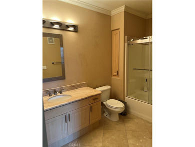 Top floor 3 BEDROOM WATERMARKE CONDO with amazing views!
This