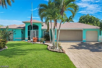 Welcome to this beautifully updated 4-bedroom, 2-bath waterfront - photo 4
