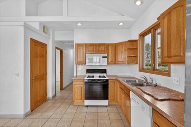 Enjoy lake living with this 3-bedroom, 2-bath ranch on Gun Lake - photo 4