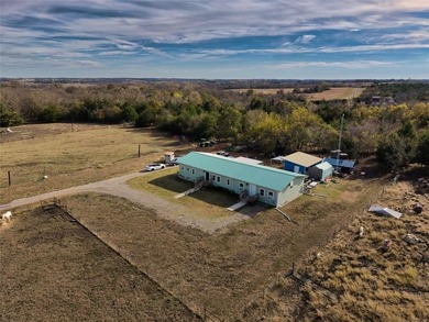 Lake Home For Sale in Whitewright, Texas