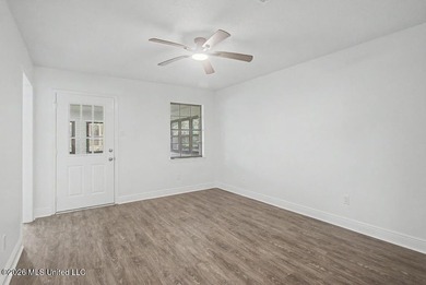 Beautifully updated and move-in ready! This remodeled home - photo 12