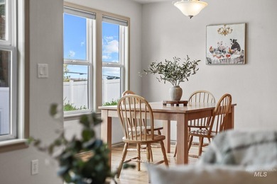 Welcome to this beautiful home in a quiet neighborhood near - photo 14