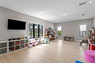 Located on spectacular Davis Islands, this newer construction - photo 14