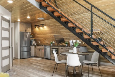 A rare opportunity to own a fully operational private - photo 15