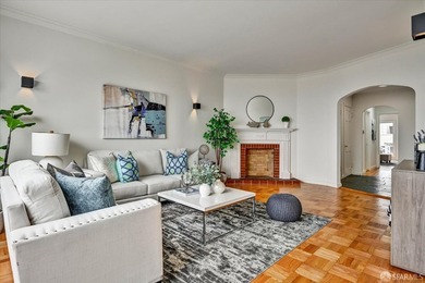 Central Sunset reversed floor plan home ideally situated on one - photo 16