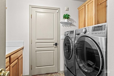 Welcome to this beautiful home in a quiet neighborhood near - photo 21