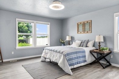 Welcome to this beautiful home in a quiet neighborhood near - photo 22