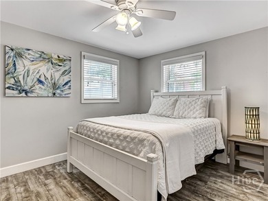 Adorable and move-in ready, this charming 4 BR, 2 BA single - photo 24