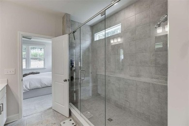Where Everyday Living Meets Elevated Design Better than new and - photo 31